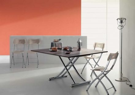 Ruimtbesparende tafel Mondial.